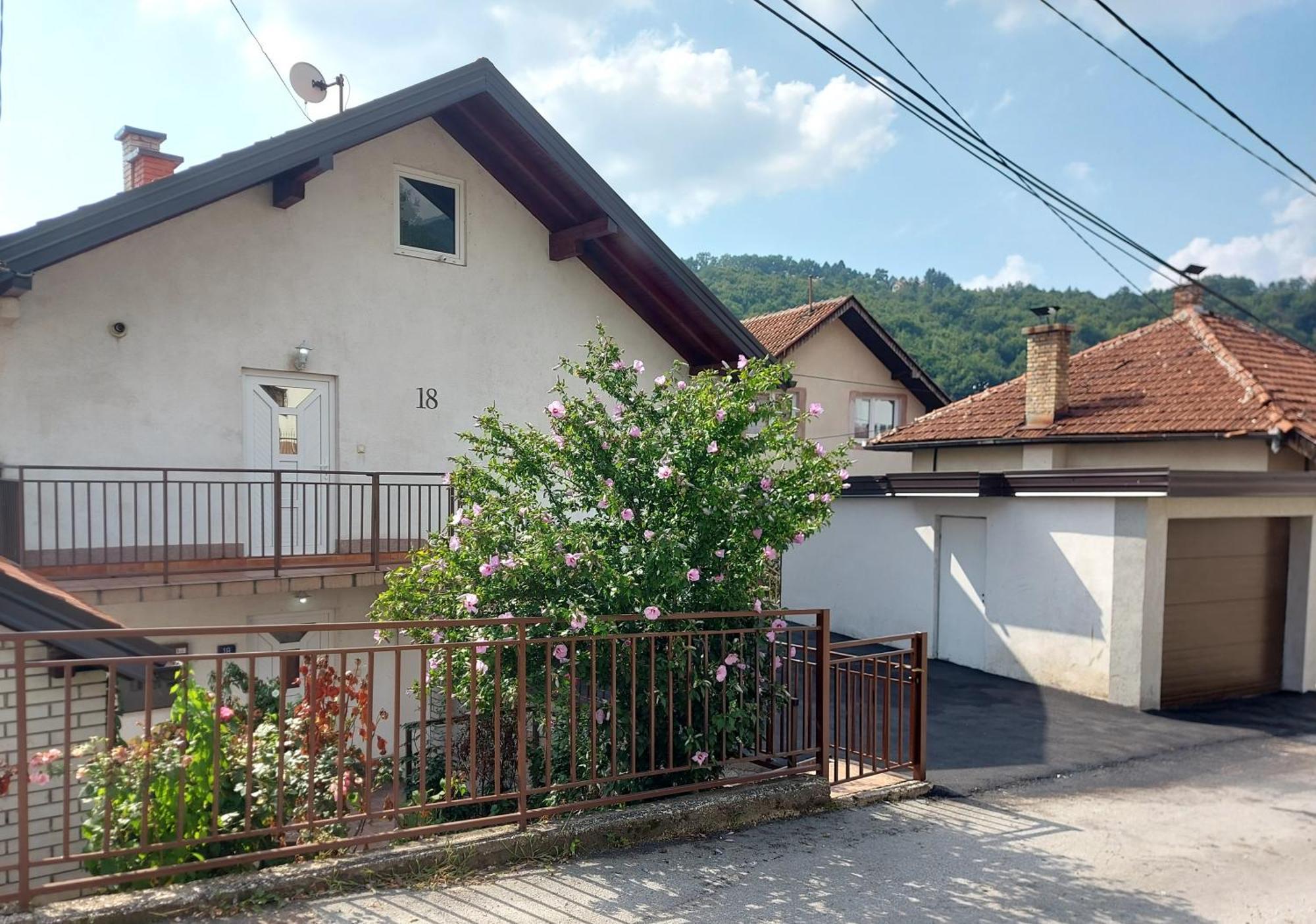 Apartmani Ba 塞拉耶佛 外观 照片